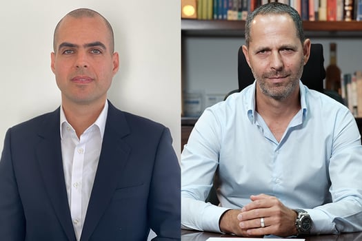 מימין: ערן גריפל, יו״ר קבוצת מנורה מבטחים ומבעלי השליטה בה, קרדיט: גיא חמוי, מיכאל קלמן, המנכל הנכנס, קרדיט: יחסי ציבור